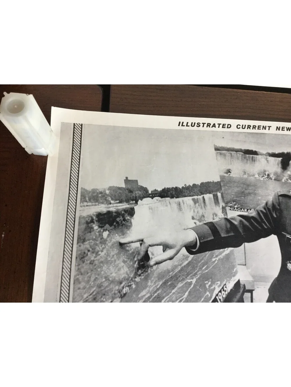 Illustrated Current News Photo - Shut Off Niagara Falls Army Engineers Dodge
